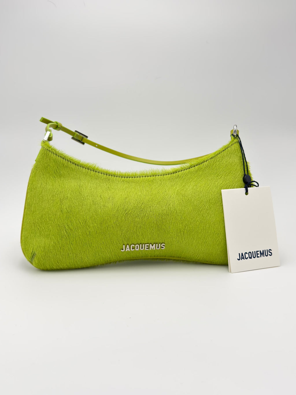 Jacquemus Le Bisou